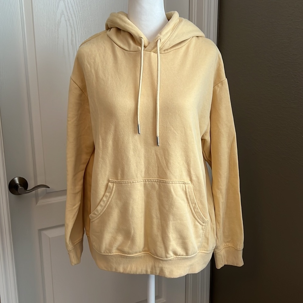 H&M Basics Hoodie Yellow Size Small